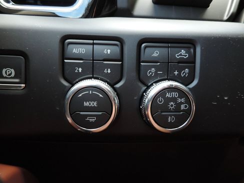 New 2026 GMC Sierra 1500 Denali Ultimate AWD/4WD image 29