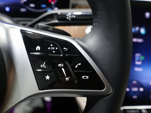 Used 2024 Mercedes-Benz C 300 4MATIC Sedan image 32