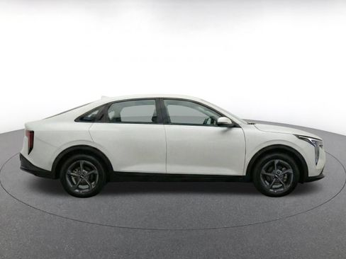 Used 2025 Kia K4 FWD image 14