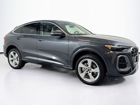 New 2025 Audi Q5 Premium Plus AWD/4WD image 3