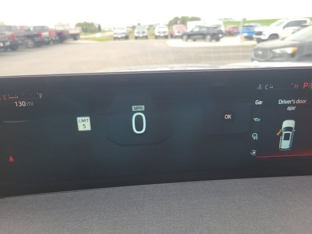 Used 2025 Ford Expedition Active AWD/4WD image 13