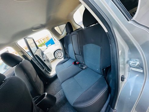 Used 2015 Nissan Versa Note FWD image 17