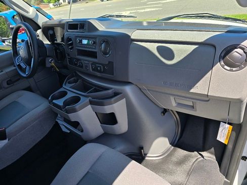 New 2026 Ford E-450 and Econoline 450 Super Duty w/ Interior Upgrade Package image 11