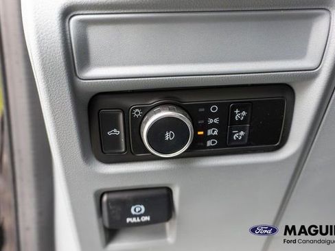 Used 2024 Ford F150 XLT AWD/4WD image 19