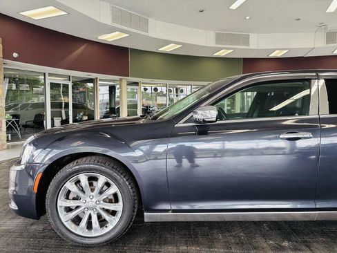 Used 2017 Chrysler 300 Limited w/ 300 Premium Group AWD/4WD image 14