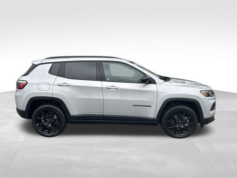 New 2026 Jeep Compass Latitude w/ Quick Order Package 29K AWD/4WD image 8