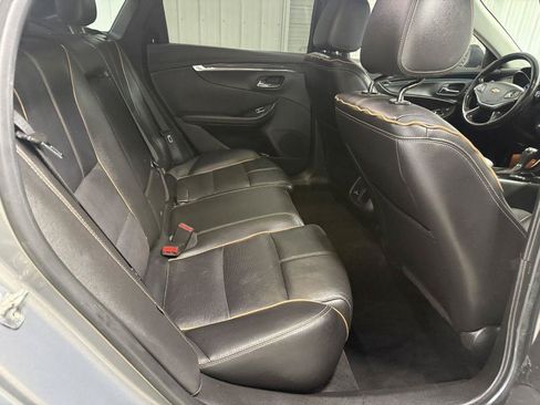 Used 2019 Chevrolet Impala Premier FWD image 28