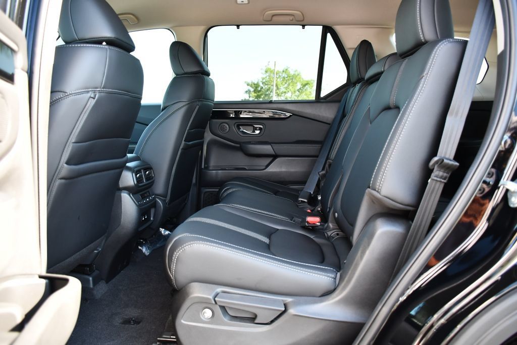 New 2026 Honda Pilot EX-L image 16