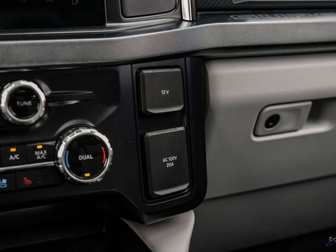 Used 2024 Ford F250 Limited w/ FX4 Off-Road Package AWD/4WD image 74