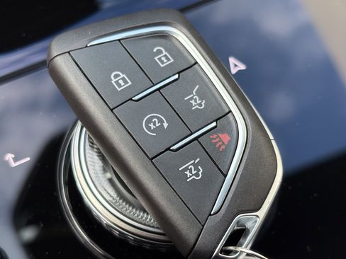 New 2026 Cadillac Escalade Luxury w/ Touring Package image 36