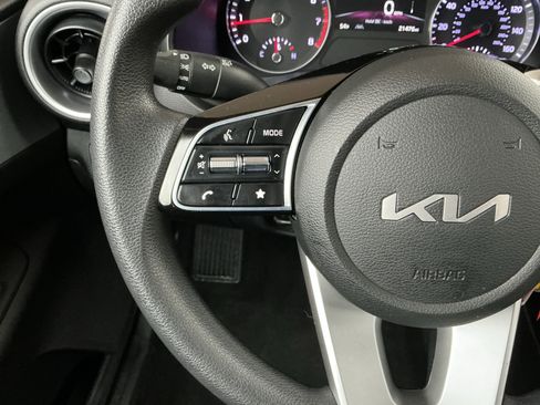 Used 2023 Kia Forte LXS w/ LXS Technology Package image 12