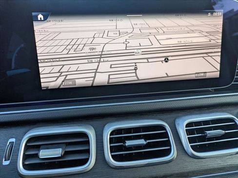 Used 2026 Mercedes-Benz GLS 450 4MATIC image 14