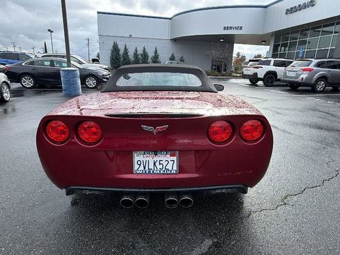 Used 2006 Chevrolet Corvette Base w/ Preferred Equipment Group image 5