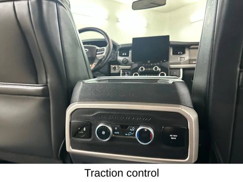Used 2022 Ford Expedition XLT AWD/4WD image 28