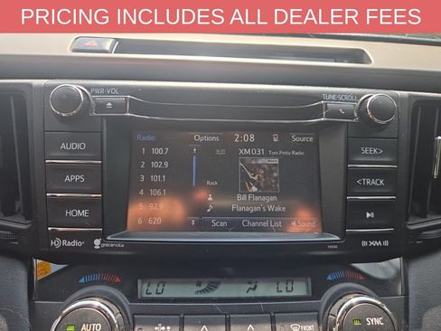 Used 2016 Toyota RAV4 XLE FWD image 7