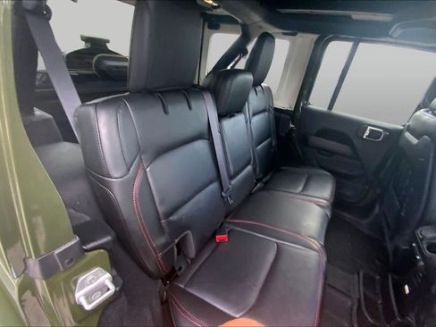 Used 2023 Jeep Wrangler Unlimited Rubicon AWD/4WD image 20