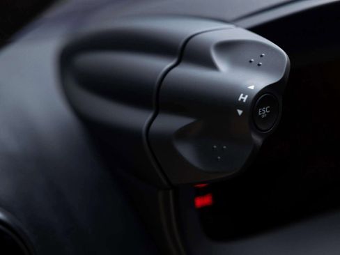 New 2026 McLaren 750S Spider image 26