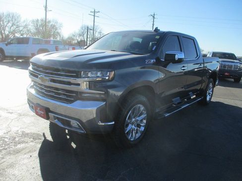 Used 2020 Chevrolet Silverado 1500 LTZ w/ LTZ Premium Package image 10