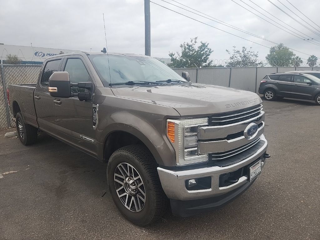 Used 2019 Ford F350 Lariat AWD/4WD image 1