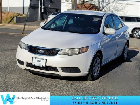 Used 2012 Kia Forte EX image 3