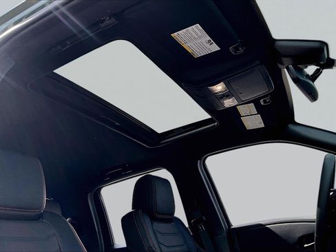 New 2026 Nissan Frontier PRO-4X AWD/4WD image 13