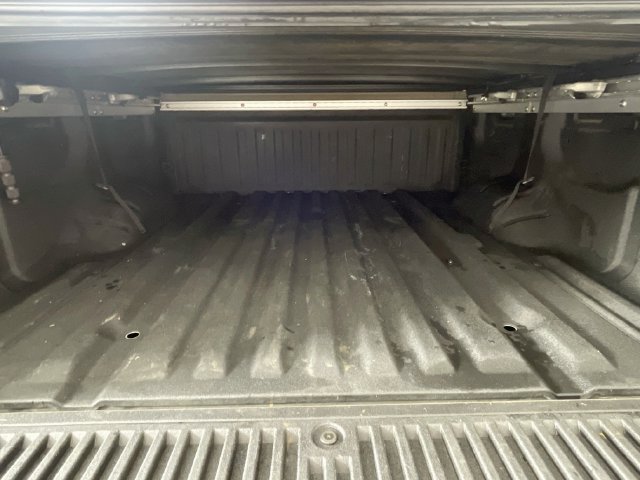 Used 2022 Nissan Titan PRO-4X w/ Pro-4x Convenience Package AWD/4WD image 29