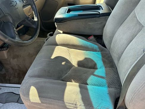 Used 2003 Chevrolet Silverado 2500 LS w/ Skid Plate Package AWD/4WD image 32