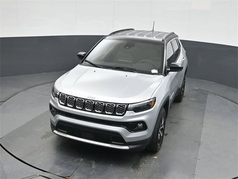 New 2026 Jeep Compass Limited image 33