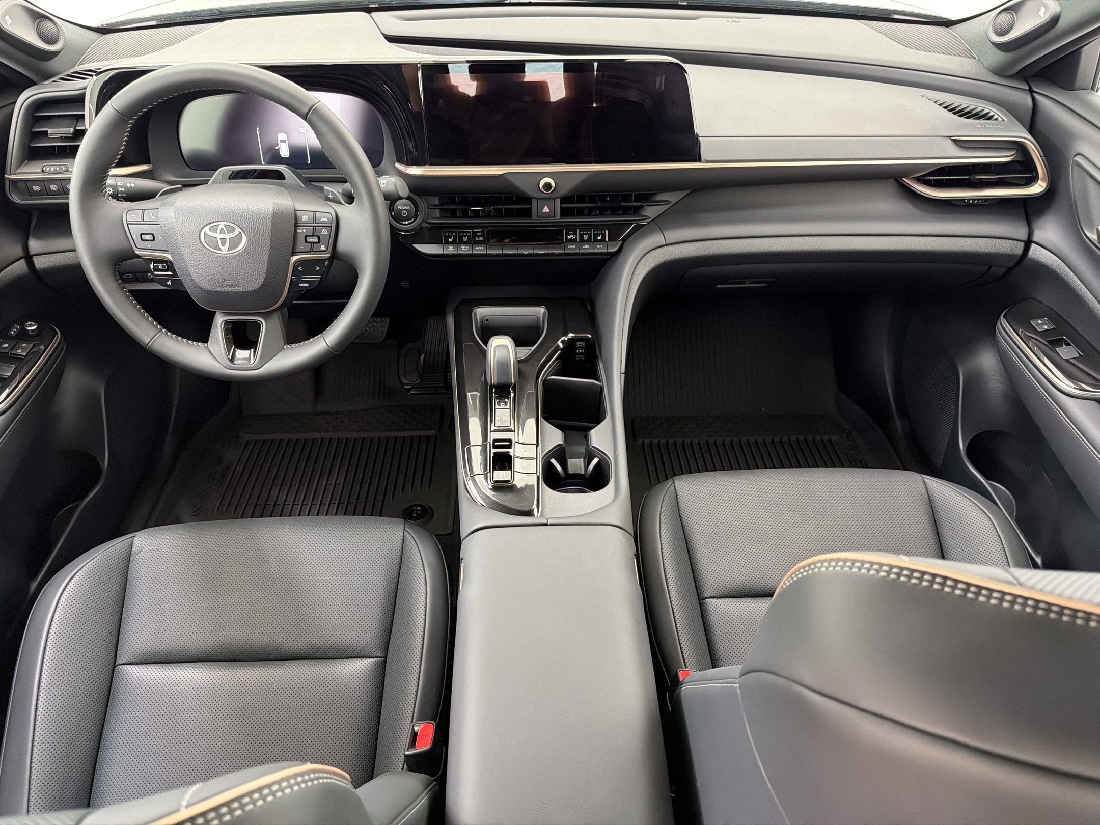 Used 2026 Toyota Crown Signia w/ Advanced Technology Package AWD/4WD image 17
