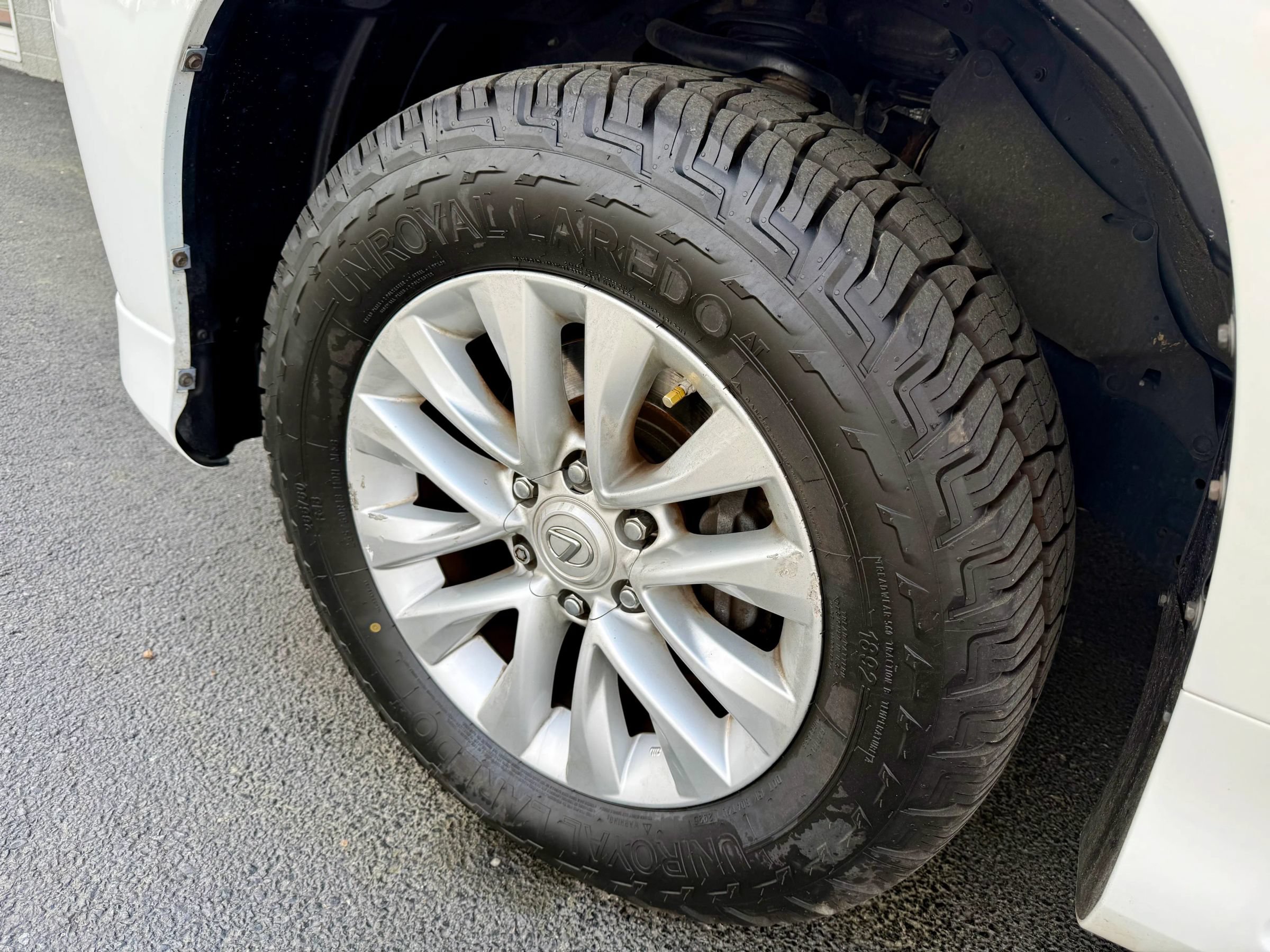 Used 2019 Lexus GX 460 Premium AWD/4WD image 14