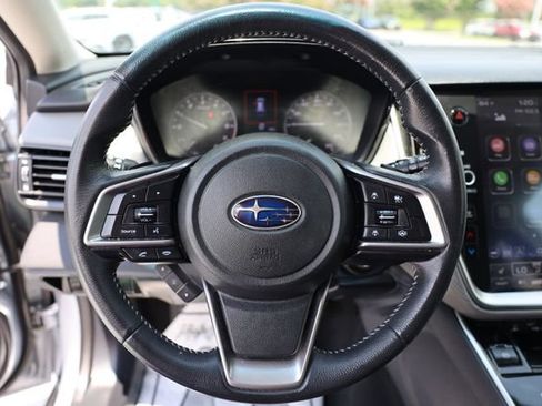 Certified 2022 Subaru Outback Premium w/ Tech Package 1 AWD/4WD image 18