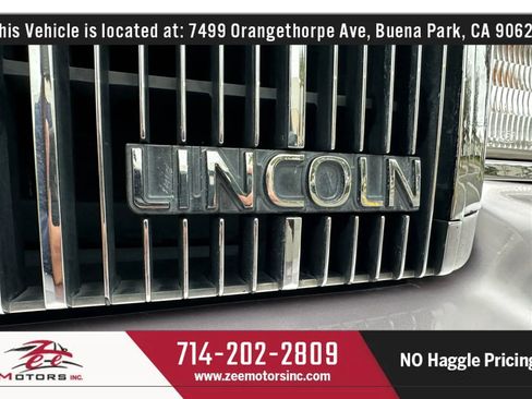 Used 1992 Lincoln Town Car Signature image 53