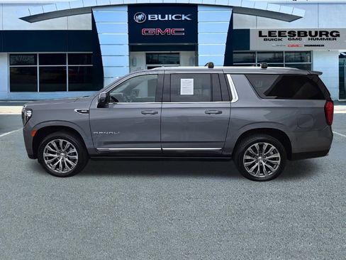 Used 2021 GMC Yukon XL Denali w/ Denali Premium Package image 4