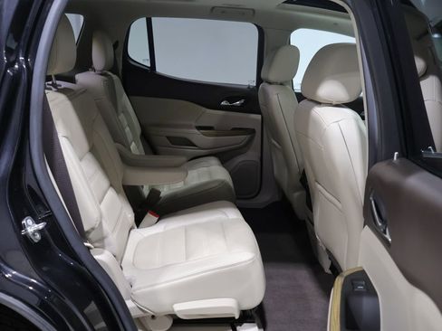 Used 2018 GMC Acadia Denali AWD/4WD image 24
