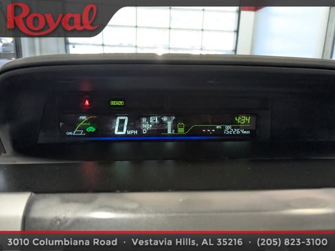 Used 2014 Toyota Prius V Three image 18