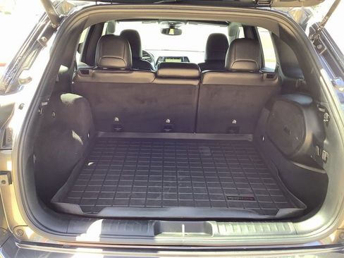 Used 2020 Jeep Cherokee High Altitude image 27