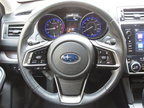 Used 2018 Subaru Legacy 2.5i Limited AWD/4WD image 23