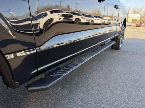 Used 2022 Ford F150 XLT w/ Equipment Group 302A High image 9