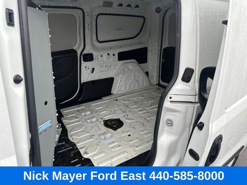 Used 2017 RAM ProMaster City Tradesman SLT w/ Rear Back-up Camera Group image 16