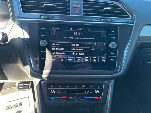 Certified 2024 Volkswagen Tiguan SE R-Line image 24