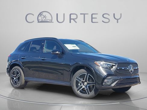 Certified 2026 Mercedes-Benz GLC 300 4MATIC image 5