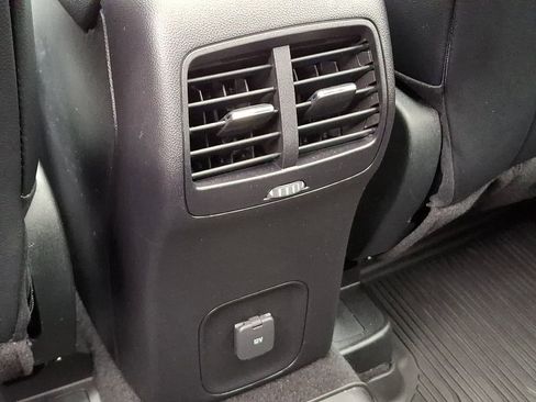 Certified 2020 Ford Escape SEL image 11