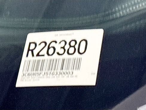 New 2026 RAM 2500 Laramie AWD/4WD image 25