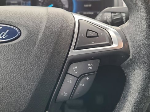 Certified 2022 Ford Edge SEL w/ Convenience Package image 11