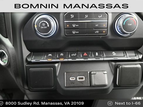 Certified 2022 Chevrolet Silverado 1500 Custom Trail Boss AWD/4WD image 21