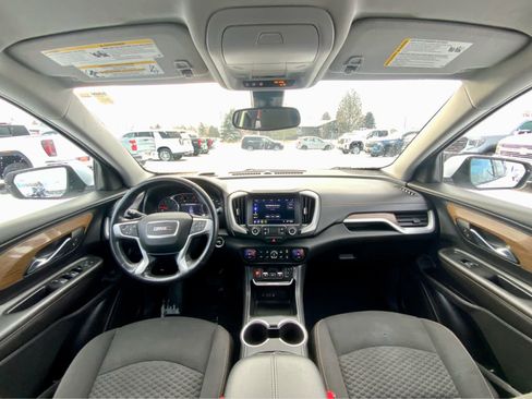 Used 2020 GMC Terrain SLE w/ Driver Convenience Package image 28