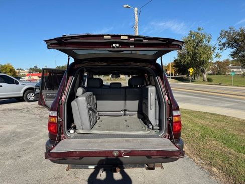 Used 1999 Toyota Land Cruiser image 9