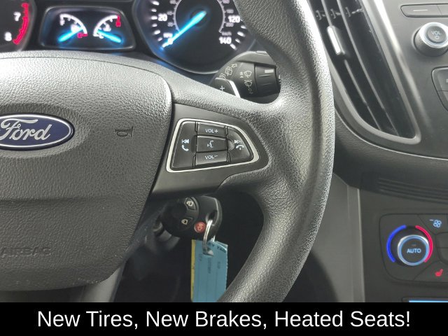 Used 2017 Ford Escape SE w/ SE Cold Weather Package FWD image 28