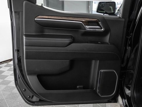 Certified 2023 GMC Sierra 1500 Elevation AWD/4WD image 39