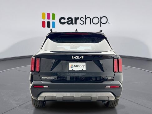 Used 2023 Kia Sorento SX Prestige image 4
